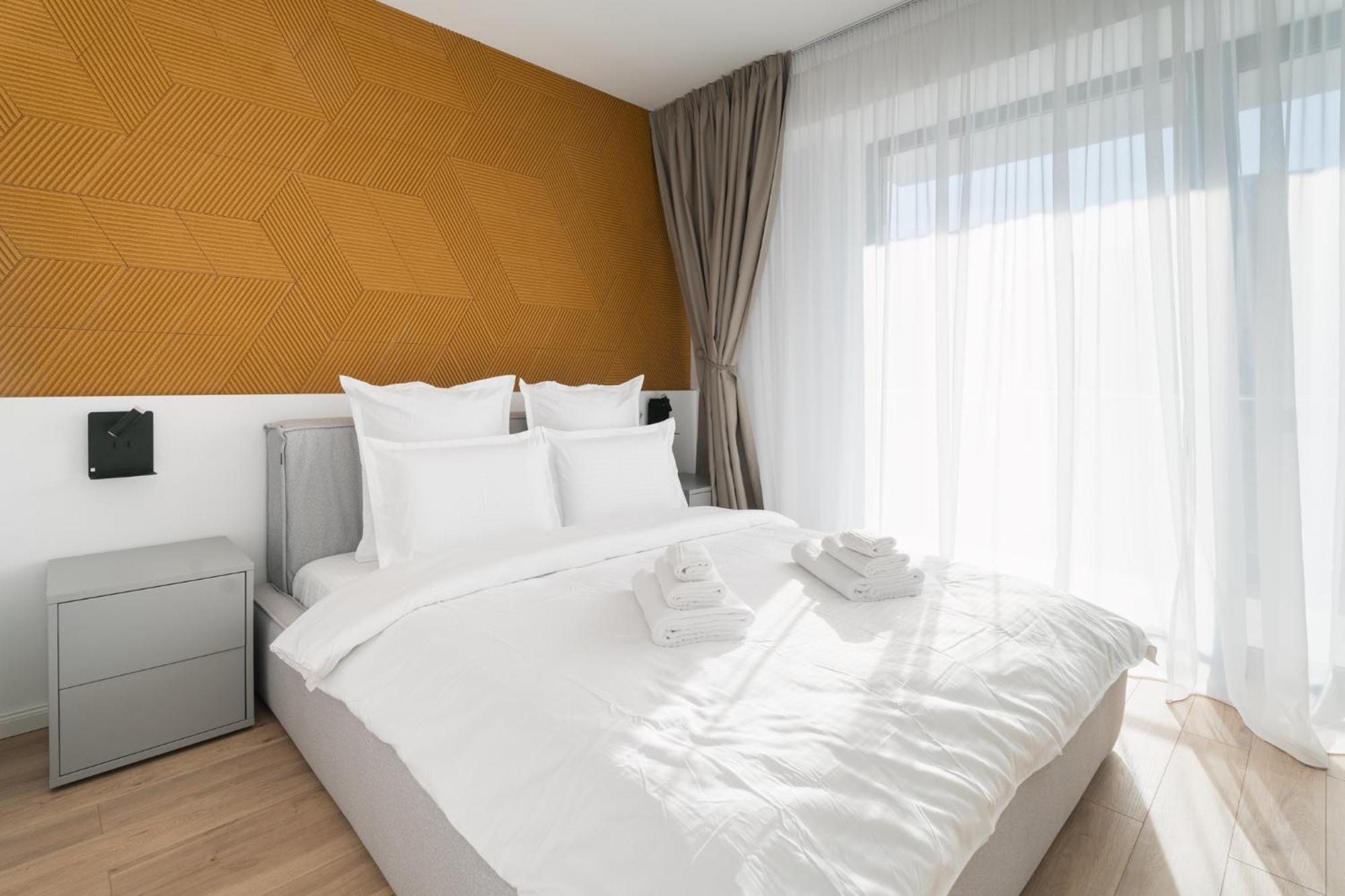 Flow Apartment 1 Bedroom With Parking Cluj-Napoca Exterior photo